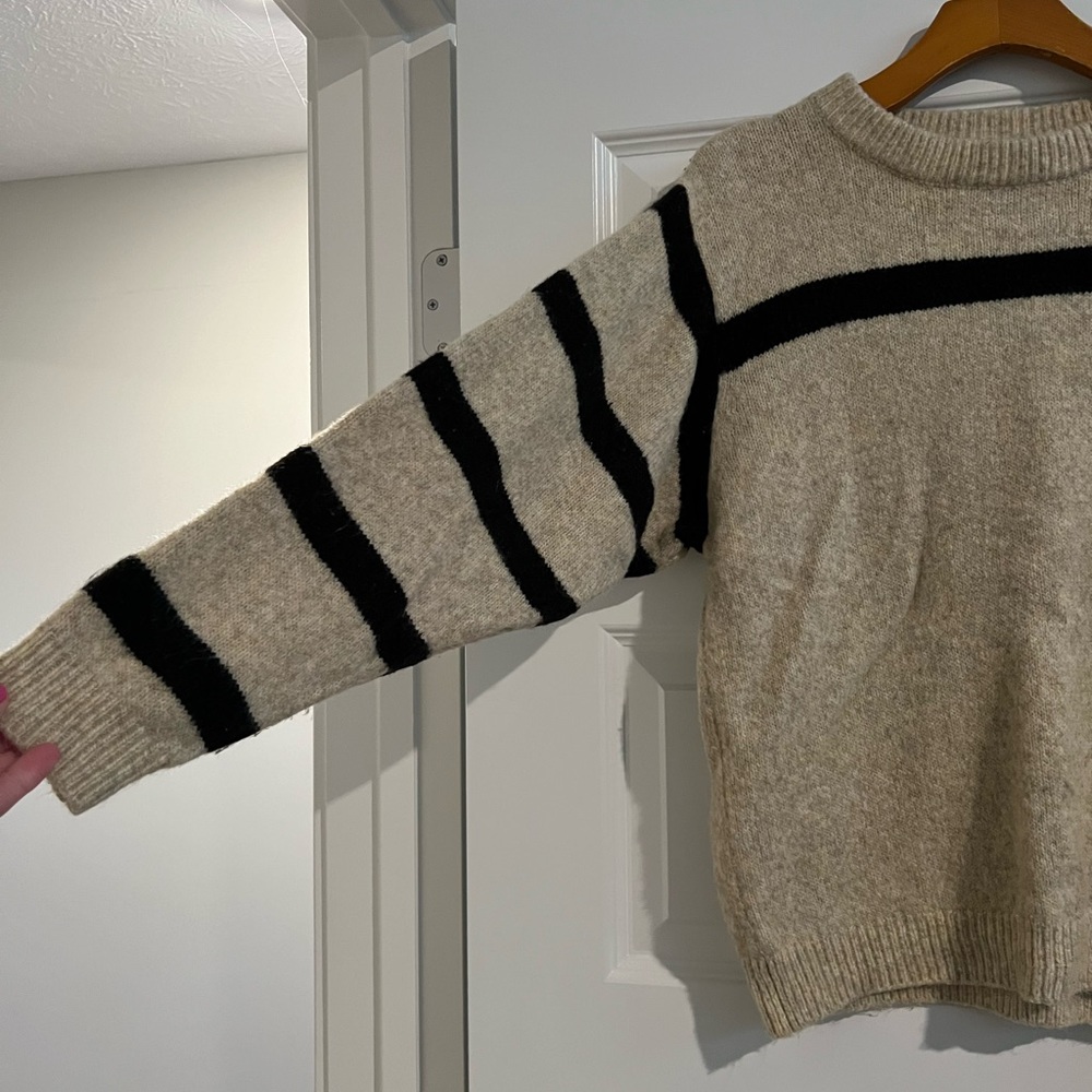 Striped Beige and Black Sweater - Picture 3 of 4